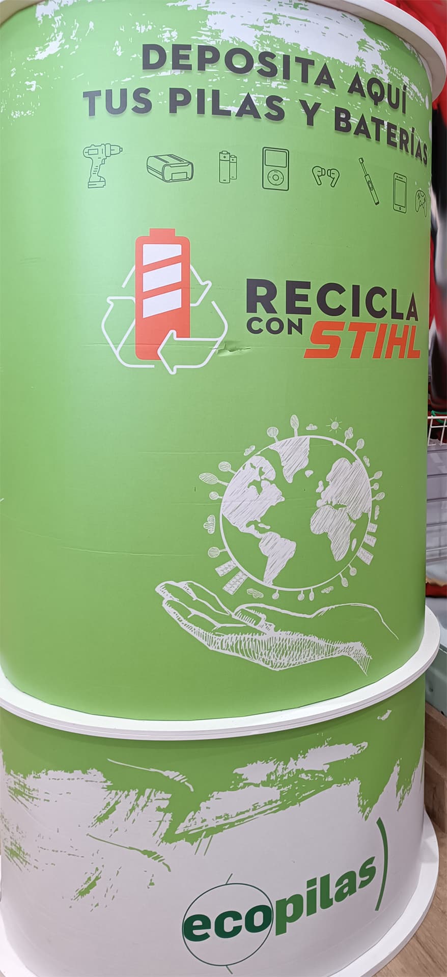 Somos punto de recogida de baterías y pilas usadas